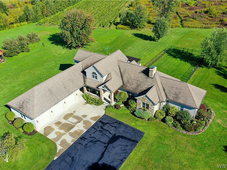 4703 Thrall Road, Lockport, NY 14094 Zillow