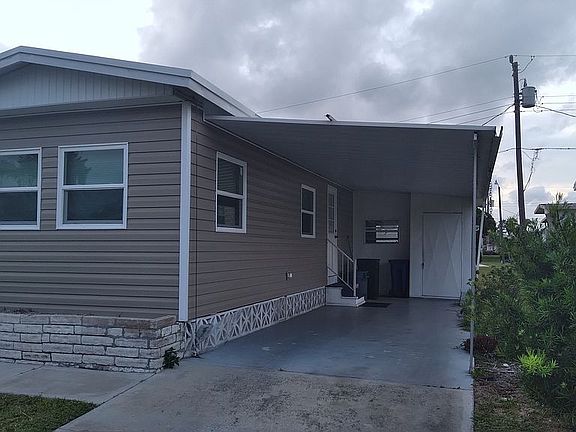2nd image of 243 2nd St E