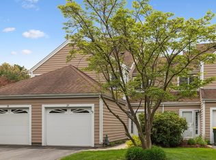Swan Pond, Walpole, MA 02081
