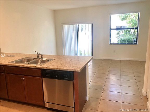 4th image of 9213 W 33rd Way Unit 9213