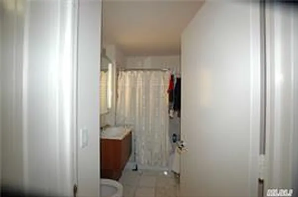 Sold by Madeleine Realty Ltd. | media 3