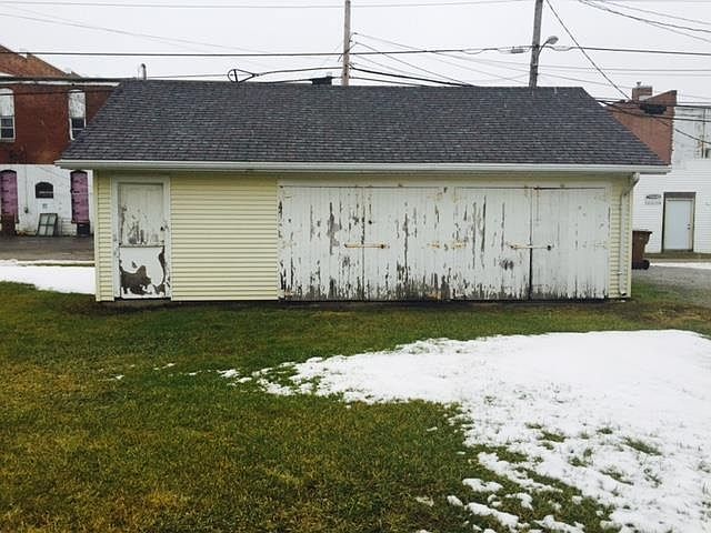 2nd image of 405 N Arch St