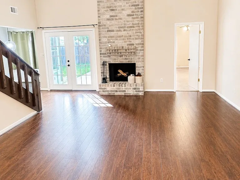 2239 Highland Hills Dr — Photo 5