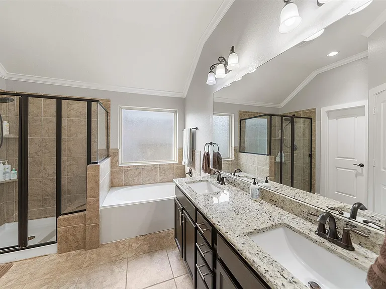 9534 Knox Prairie Ct — Photo 23