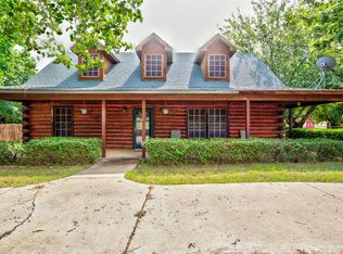 6880 Kirk Ln, Burleson, TX 76028