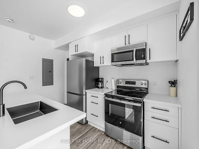 148 Glenlake Ave #5 — Photo 13