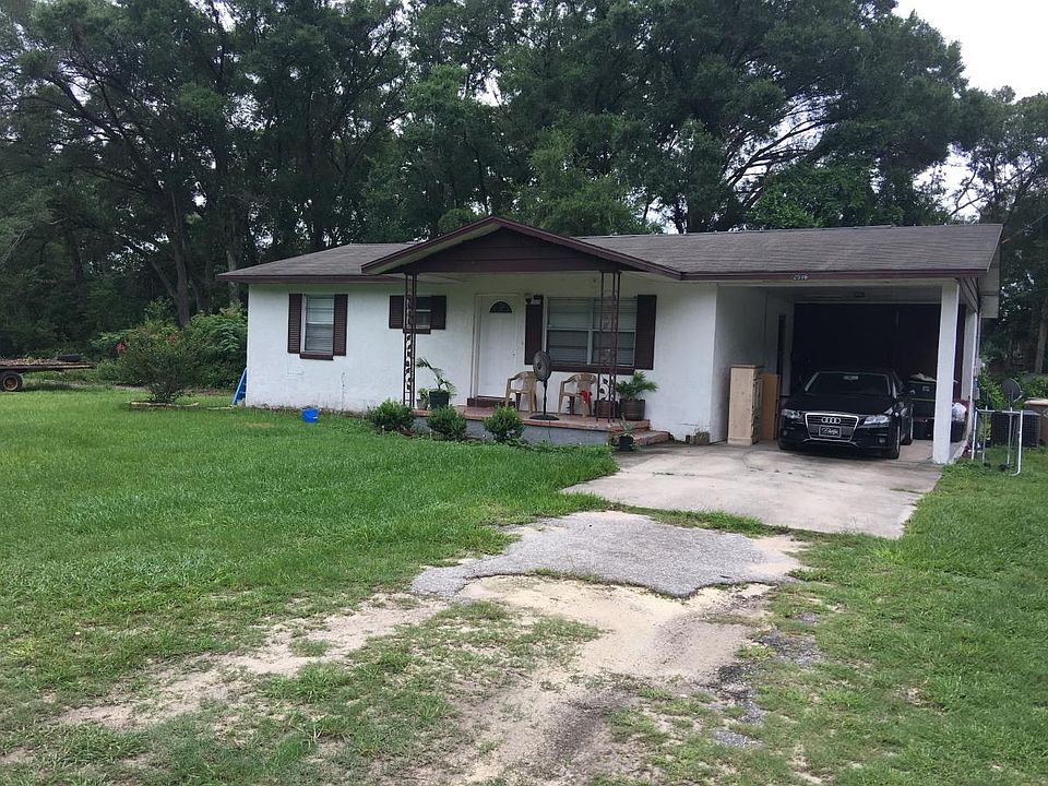 2nd image of 2596 NW 21st St
