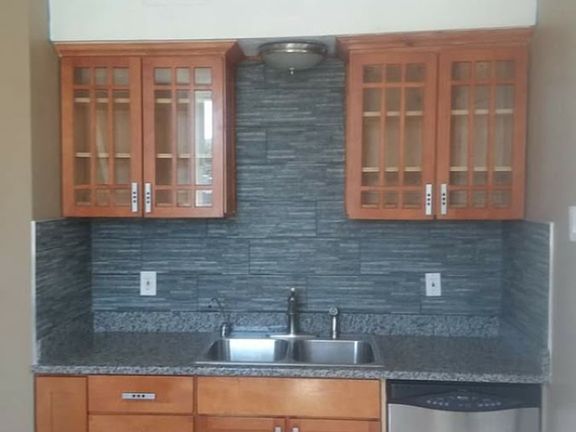 2nd image of 536 Troost Ave #2