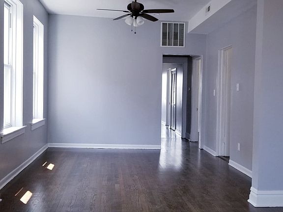 3rd image of 4829 W 23rd St