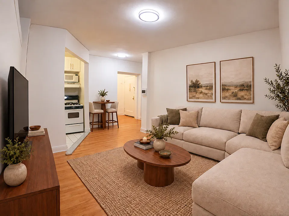 165 E 83rd St #5B
