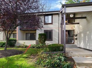 P11 Avon Dr #P11, Hightstown, NJ 08520