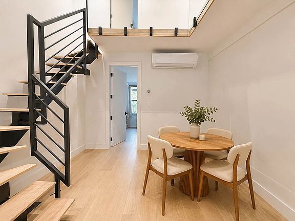 3rd image of 143 N 9th St APT 3R