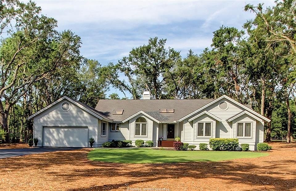 1st image of 68 Barony Cir
