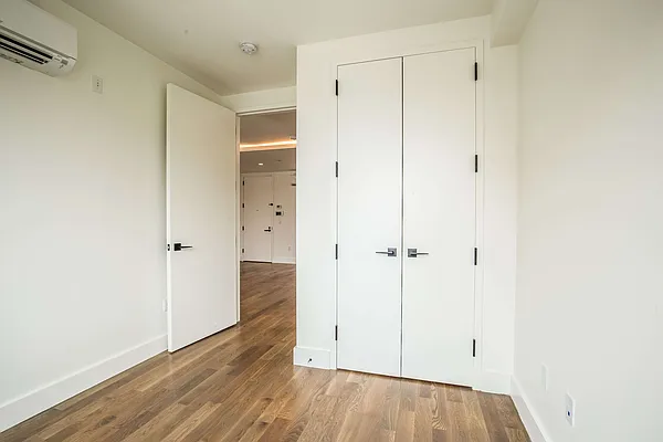 Rented by Nooklyn NYC LLC | media 94