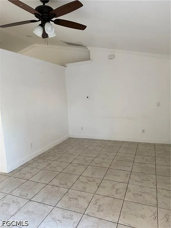 3 bed, 2.0 bath, 1491 sqft, $1,800 — Photo 4