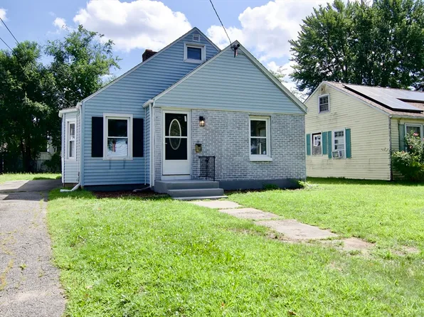 137 Cloran St, Springfield, MA 01109