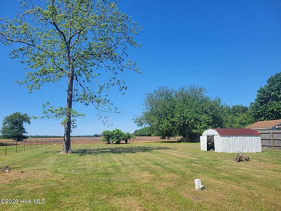 5th image of 13570 N Lake Road