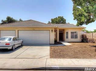 2204 Park East Dr, Modesto, CA 95351