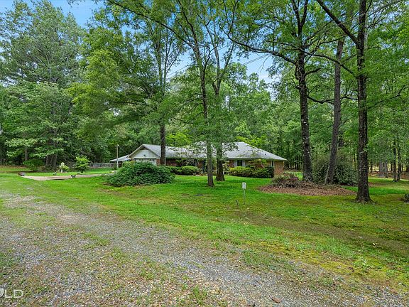 2nd image of 145 Cypress Grove Cir