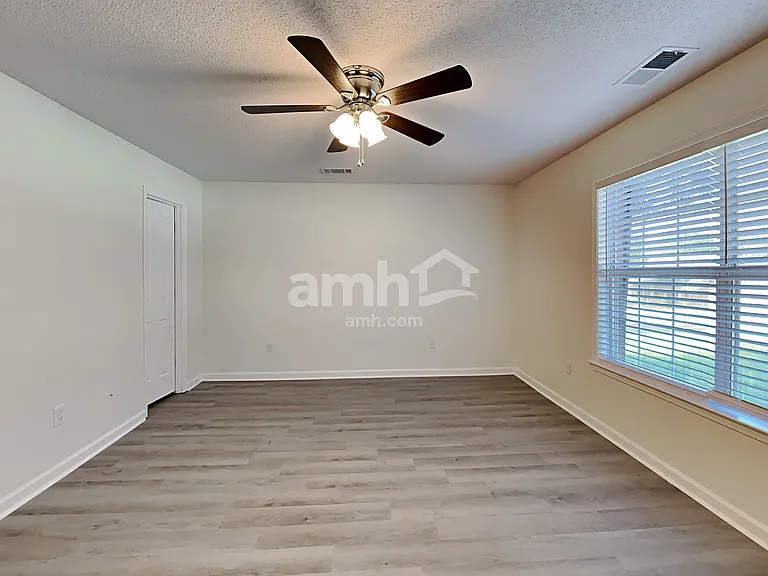 2714 Cedar Bluff Dr — Photo 13