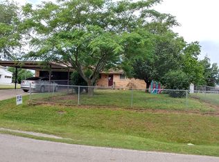 530 W 6th St, Ramona, OK 74061