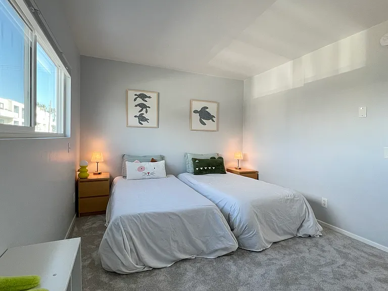 39 Catamaran St #4 — Photo 26