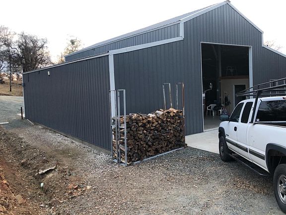 3rd image of 16838 Indian Hill Cir