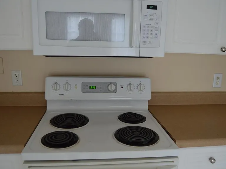 800 S Browns Ln #B3 — Photo 14