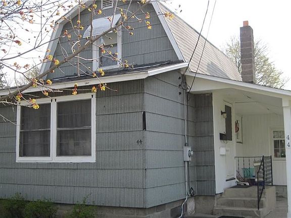 2nd image of 44 Curtiss Ave