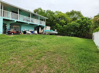 695 N Lake Dr, Key Largo, FL 33037