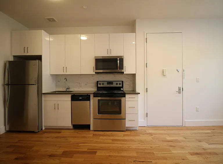 726 Monroe St #1F — Photo 1