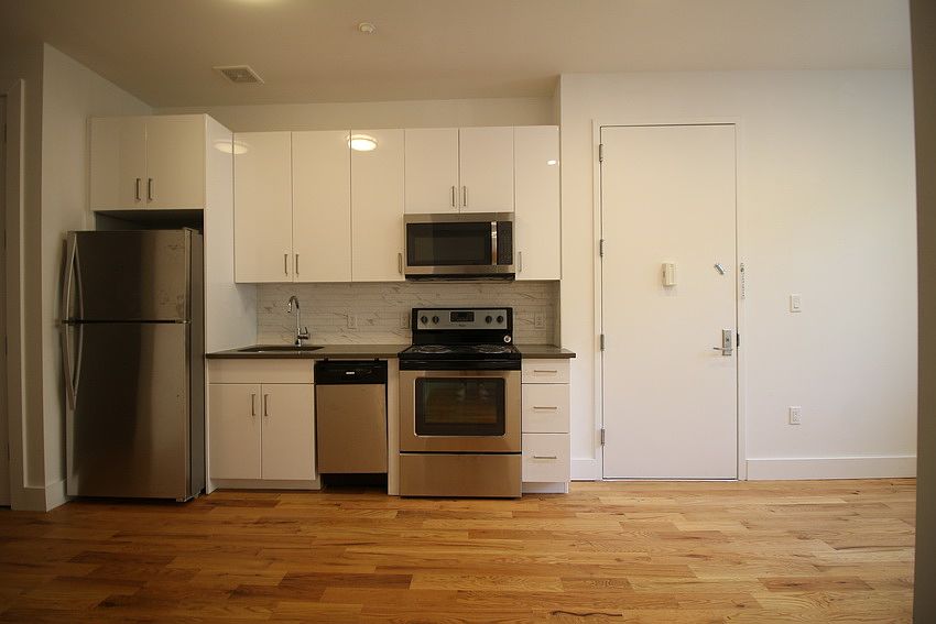 1st image of 726 Monroe St APT 1F