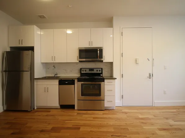 726 Monroe Street image 1 of 17