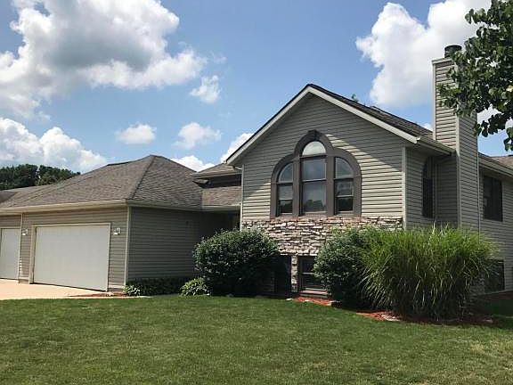 2nd image of 4319 Creek View Dr