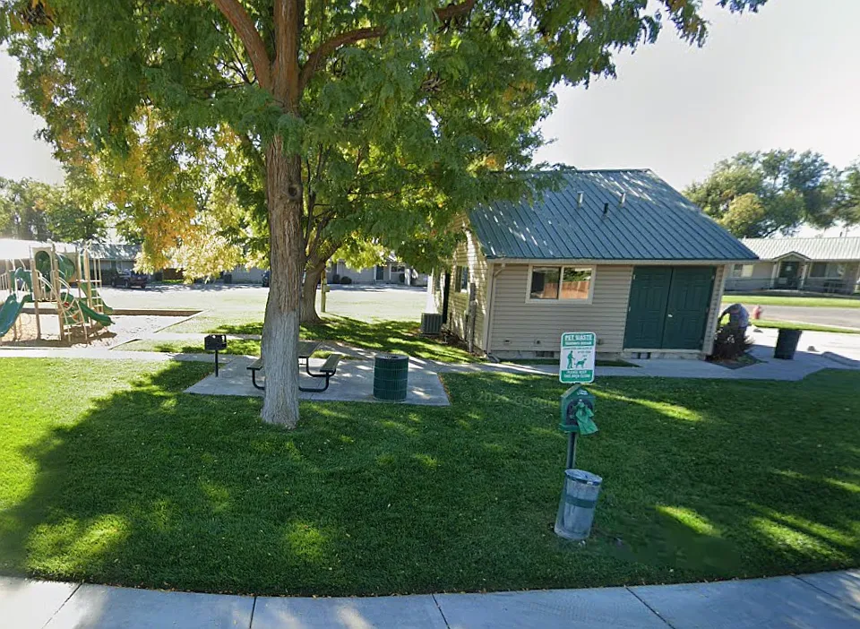 Riverbend Court