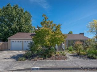 2808 Aldersgate Rd, Medford, OR 97504
