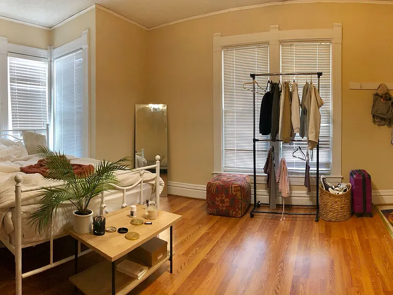 2222 Walnut St — Photo 9