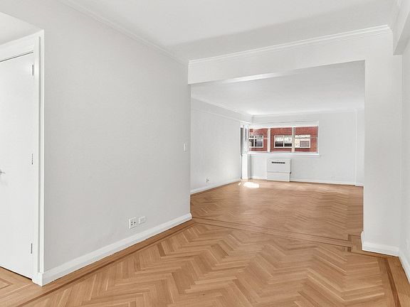 5th image of 85 E End Ave APT 5J