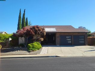 1787 Redwood Rd, Hercules, CA 94547