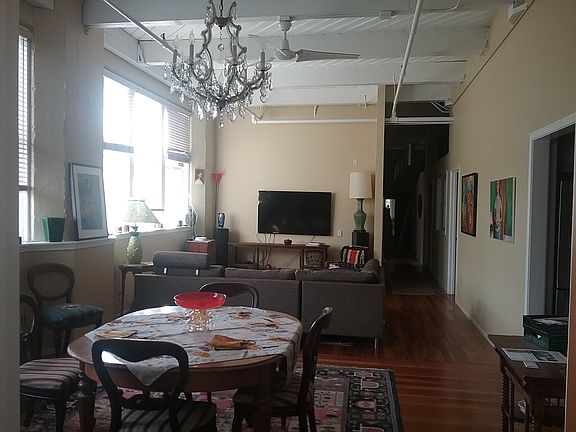 4th image of 707 S Snoqualmie St Ste 3A