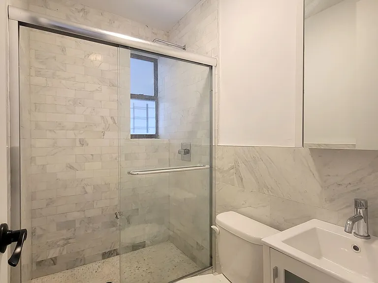 137 W 137th St #4GG — Photo 5