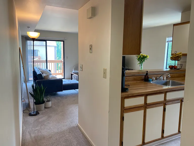 1000 Linden Ave #N304 — Photo 6