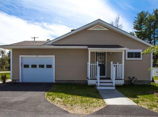 19 Clover Ln, Colchester, VT 05446