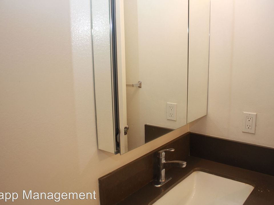 1st image of 1012 E Acacia Ave APT 206