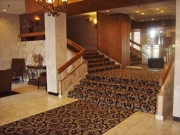 4th image of 465 W Dominion Dr Unit 804