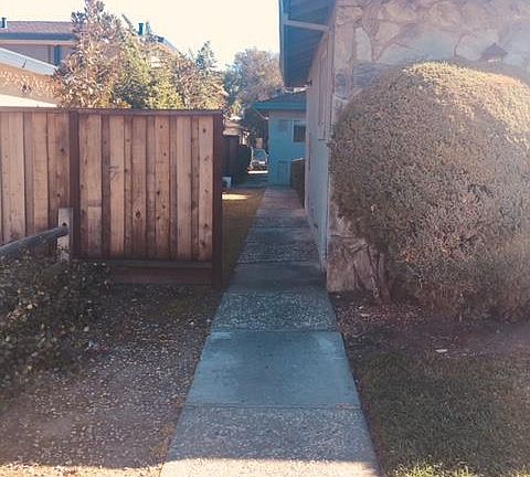 3rd image of 1348 Essex Way