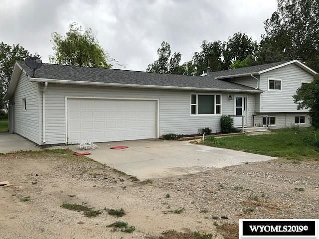 1st image of 113 Country Dr