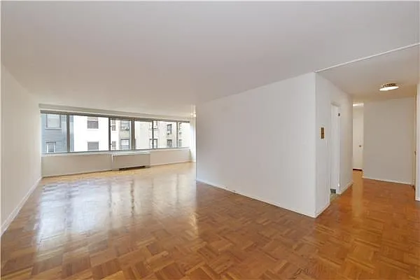 Sold by Zgodny Real Estate | media 11