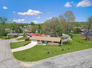 111 Woodsdale Ct, Mountain Home, AR 72653