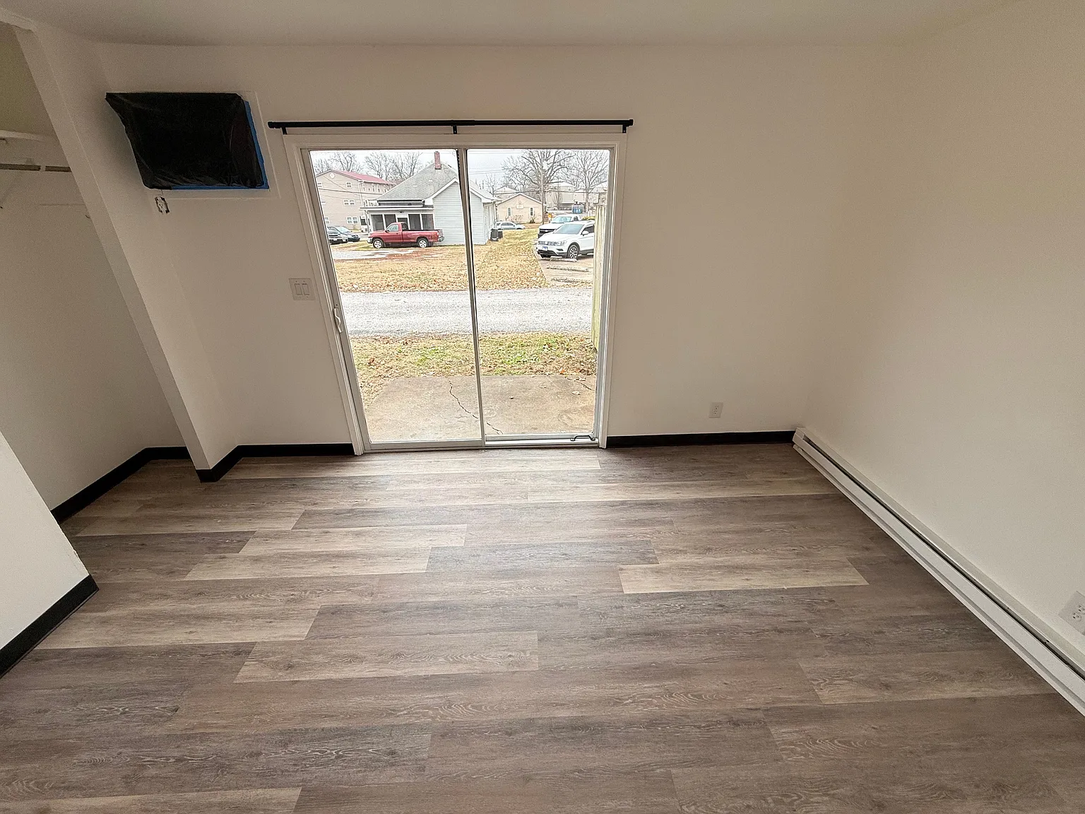 1 bed, 1.0 bath, 597 sqft, $850 — Photo 4